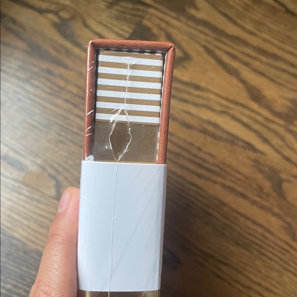 NWT Papyrus notepad w/ pen - Picture 6 of 6